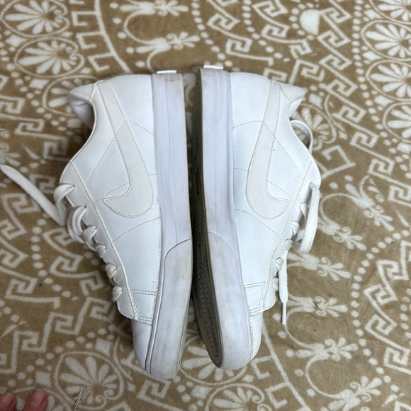 Nike Shoes - Nike White Athletic Shoes Classic Design